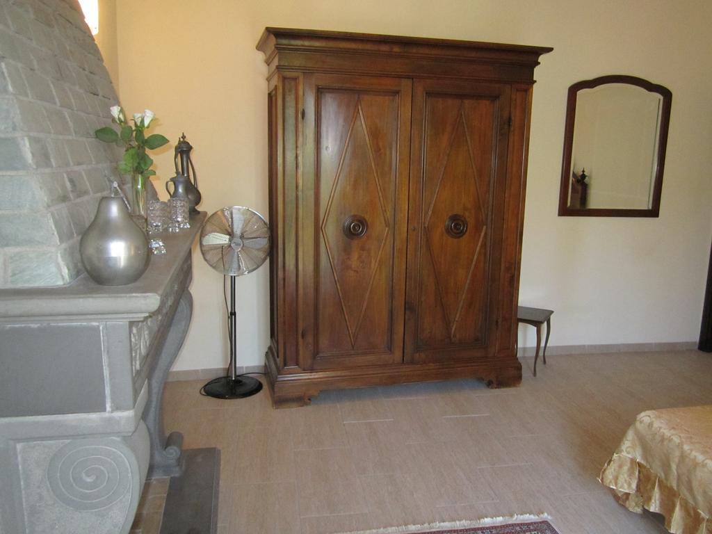 B&B Al Calcandola Sarzana Habitación foto